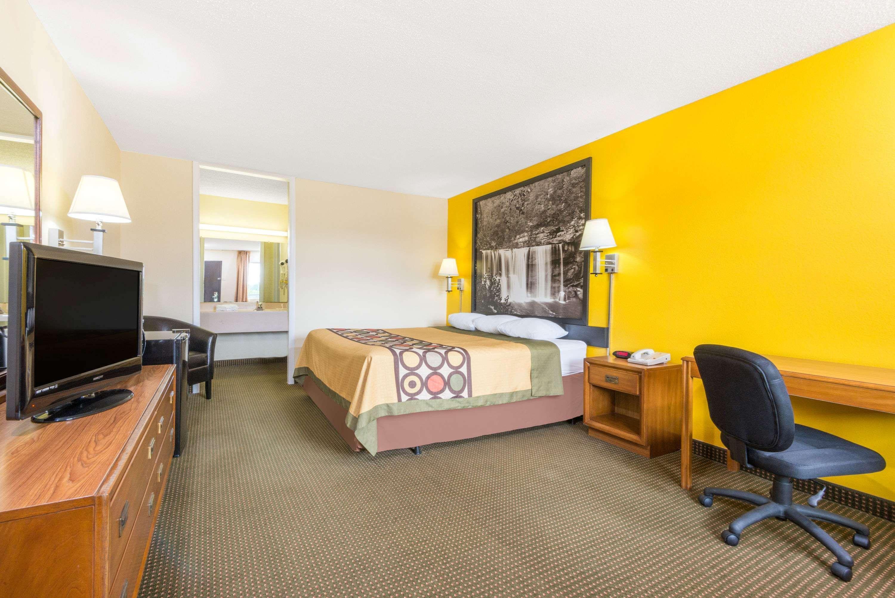 Motel Super 8 By Wyndham Williamsburg Extérieur photo